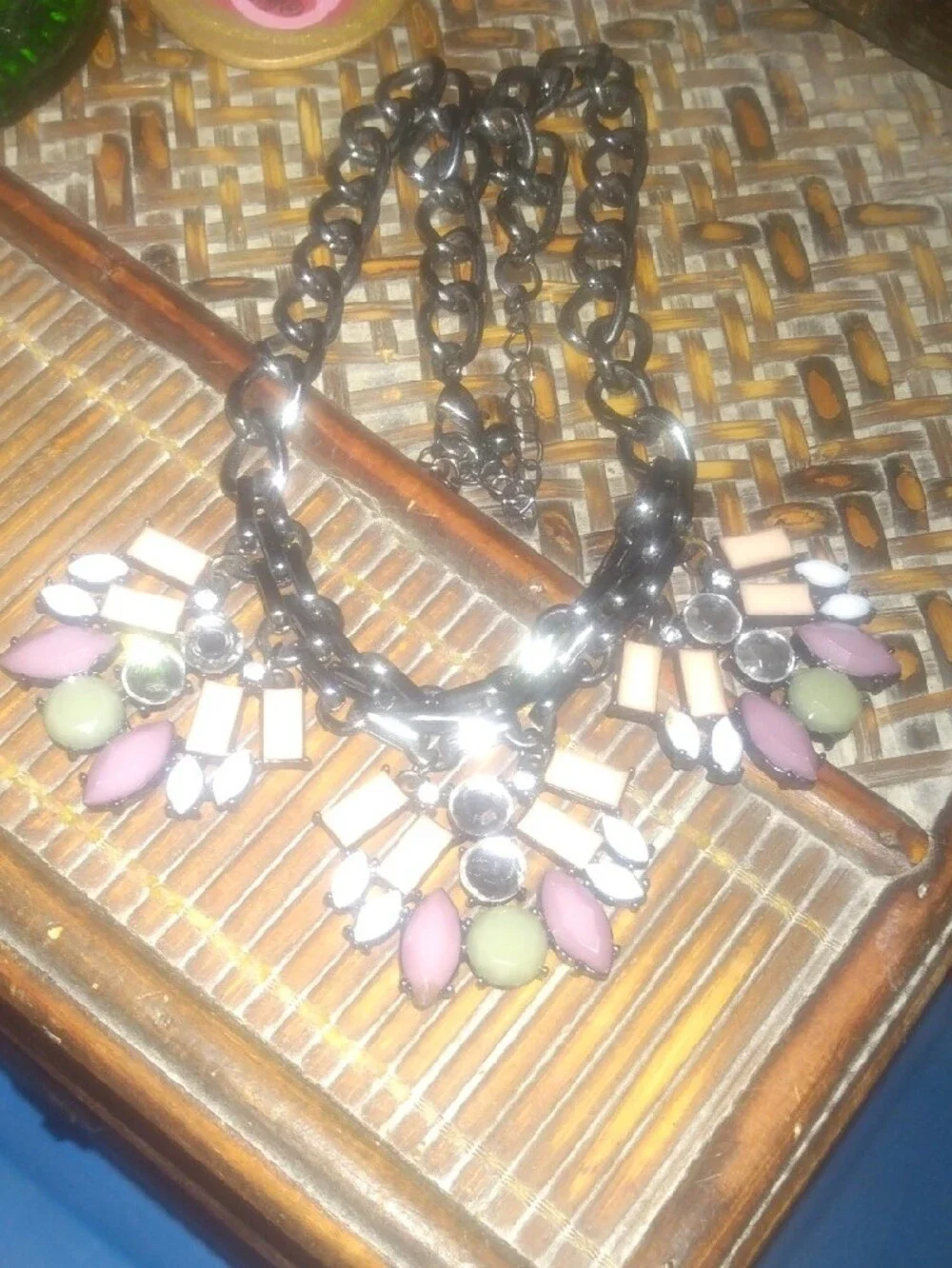 Stella & Dot Pink, Peach & Green Cluster Bib Necklace